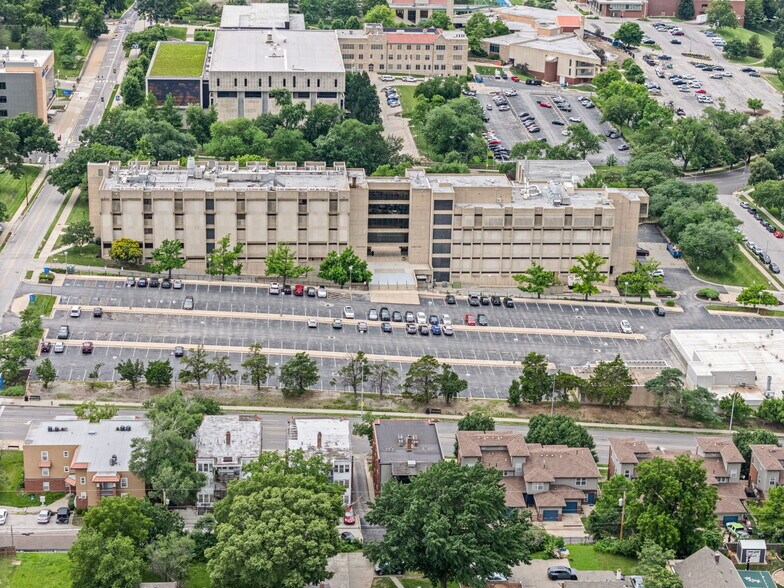 More Photos Of 5029-5035 Troost ave, Kansas City Multifamily For Sale