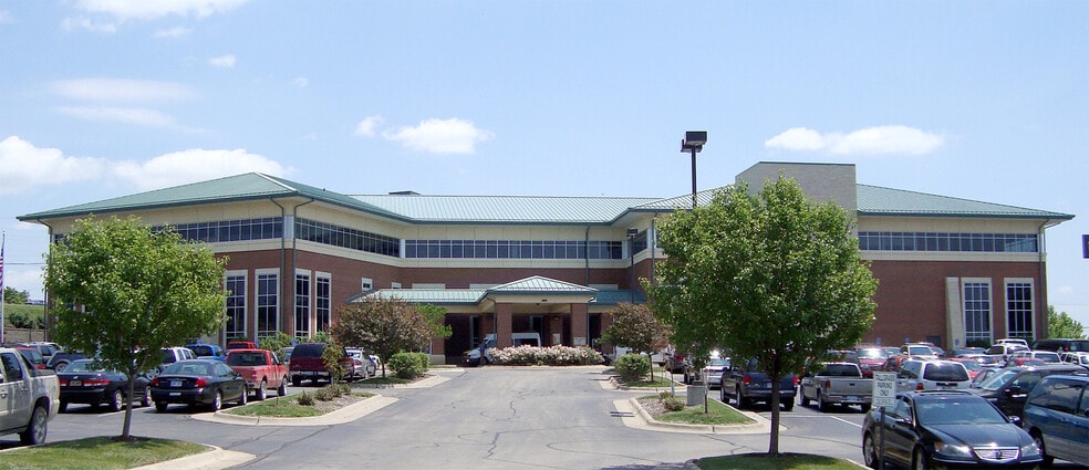 More Photos Of 6001 SW 6th Ave, Topeka Office For Sale