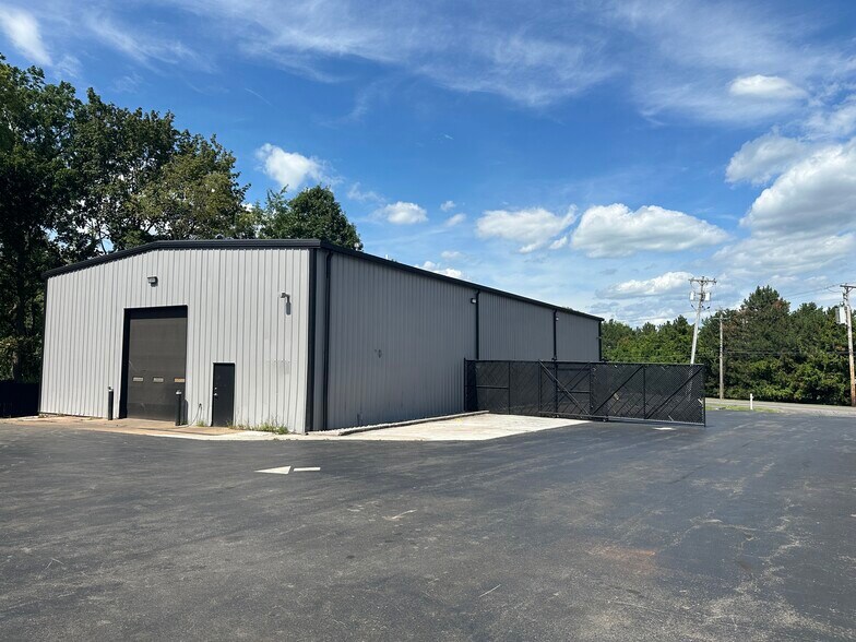 More Photos Of , Liverpool Flex For Sale