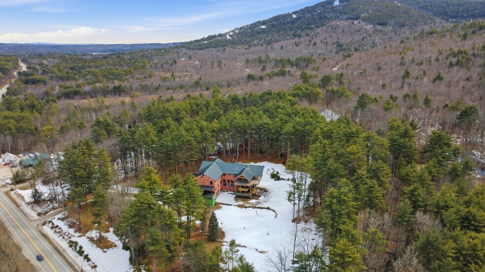 More Photos Of 1420 N High St, Bridgton Apartments For Sale