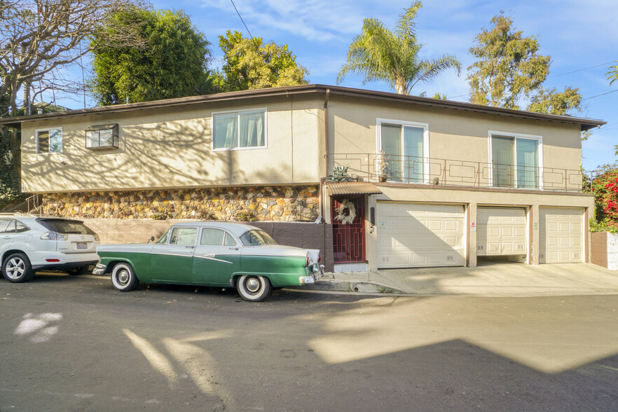 Primary Photo Of 3432 Larissa Dr, Los Angeles Apartments For Sale