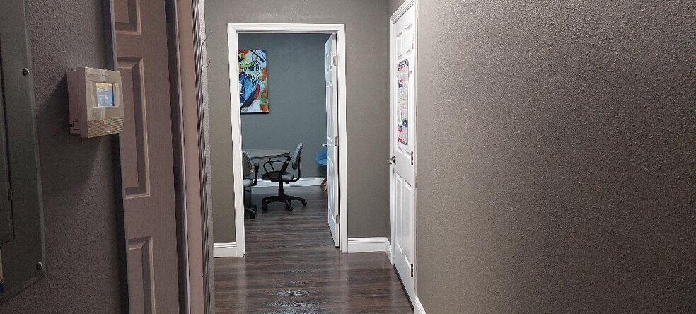 More Photos Of 1417 Hamlin Ave, Saint Cloud Warehouse For Lease