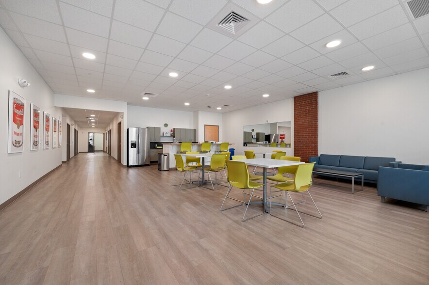 More Photos Of 900 Sarah St, Pittsburgh Coworking Space