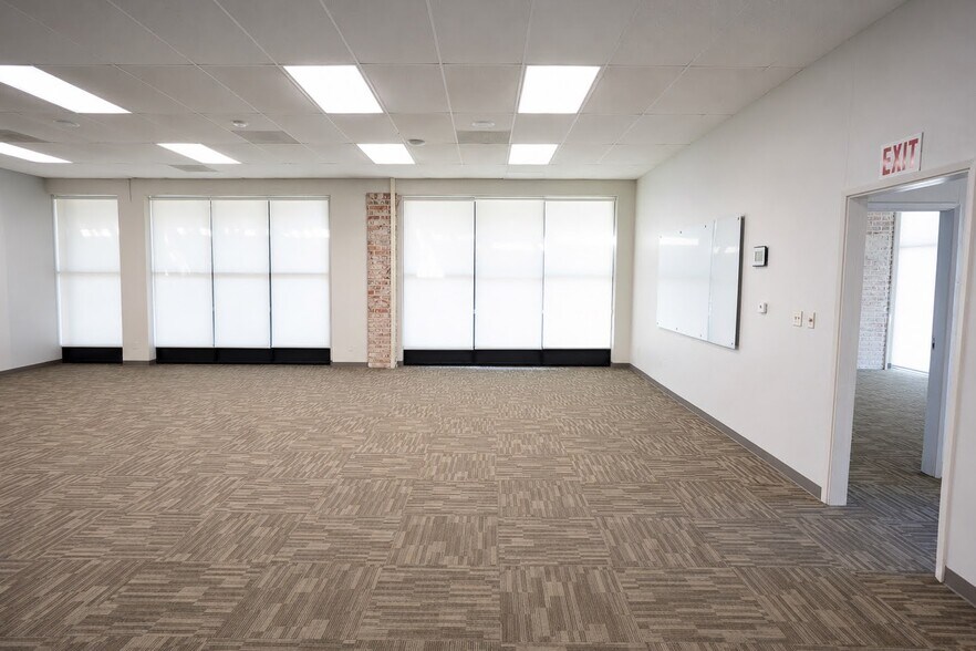 More Photos Of 3400 3rd Ave, Sacramento Office For Lease