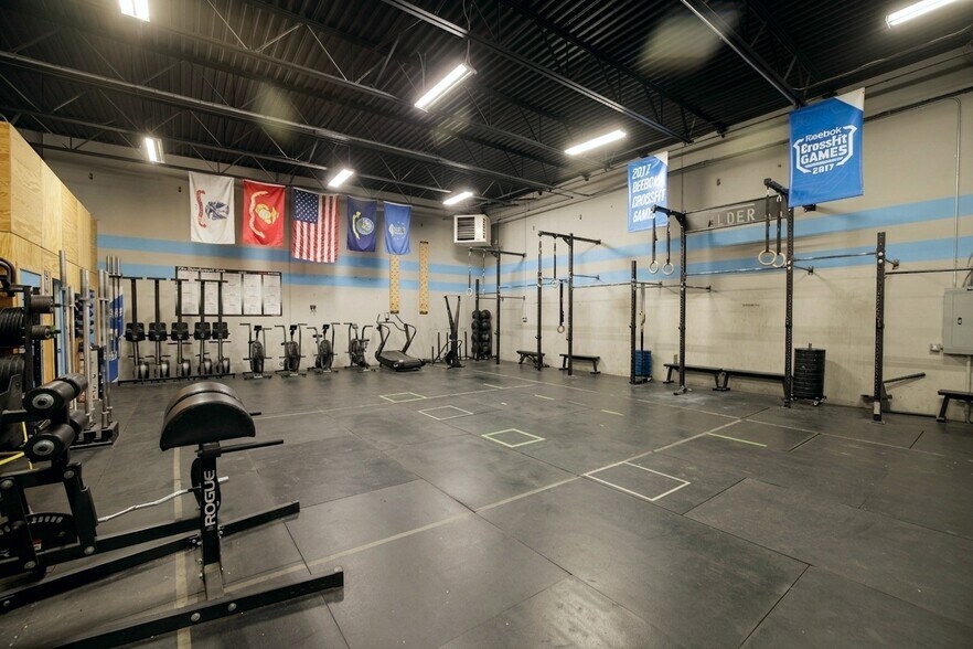 More Photos Of 450 N 1500 W, Orem Office For Lease