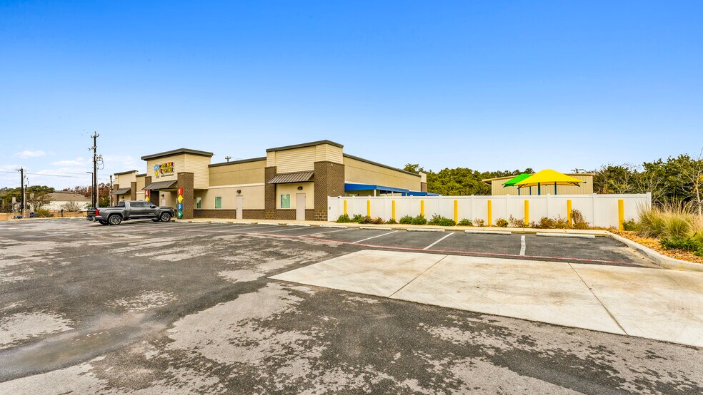 More Photos Of 21550 Bulverde Blvd, San Antonio Daycare Center For Sale
