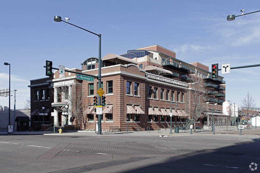 Primary Photo Of 1711-1735 19th St, Denver Restaurant For Lease