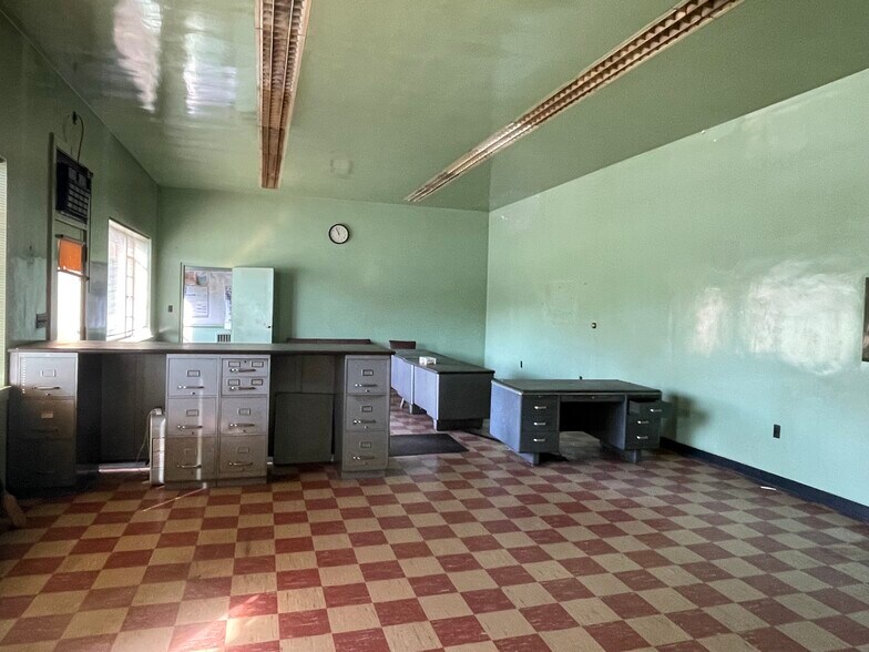 More Photos Of 12347 James Madison Hwy, Orange Flex For Sale