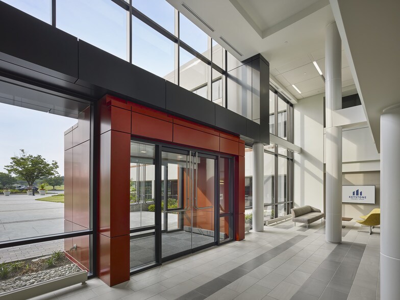 More Photos Of 325 Sentry Pky E, Blue Bell Office For Lease