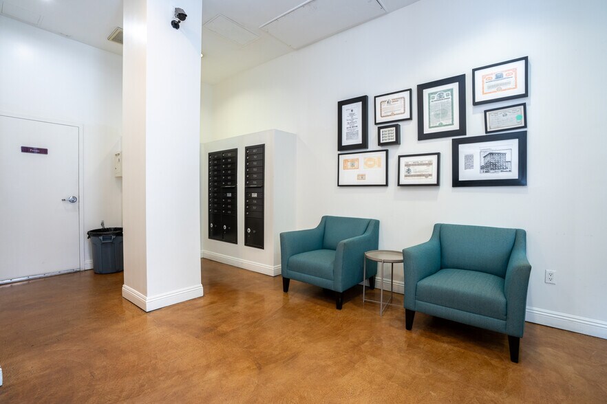 More Photos Of 117 Winston St, Los Angeles Apartments For Sale
