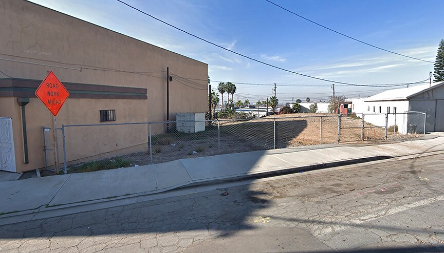 More Photos Of 3527 Pacific Coast Hwy, Signal Hill Land For Sale