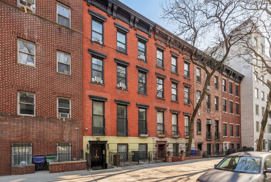More Photos Of 347 E 19th St, New York Apartments For Sale