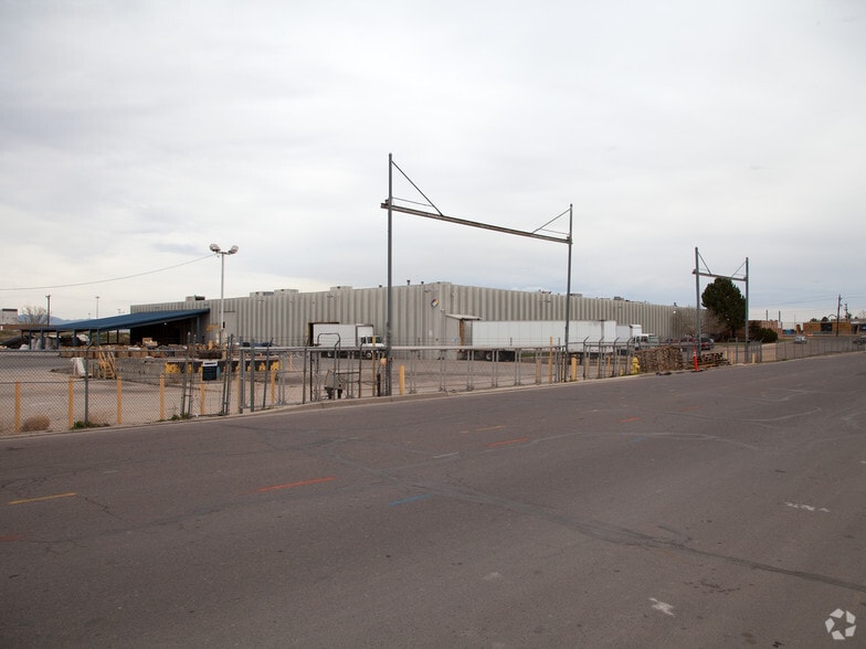 More Photos Of 11380 E Smith Rd, Aurora Warehouse For Sale