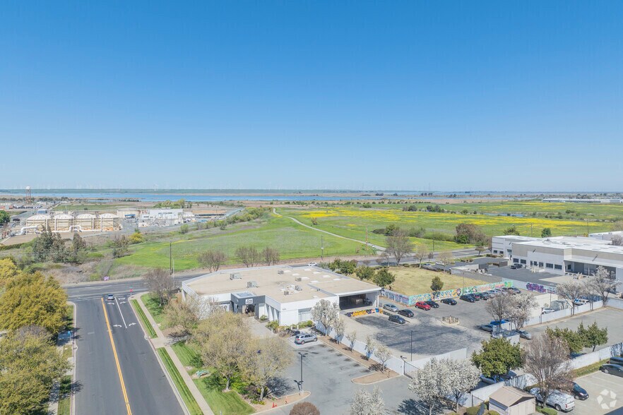 More Photos Of 2701 W 10th St, Antioch Freestanding For Sale