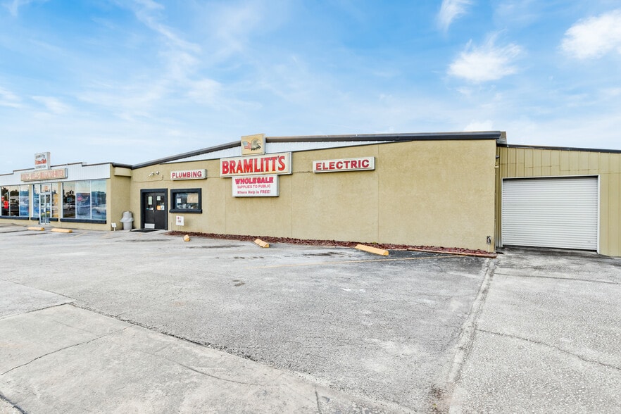 More Photos Of 110 N State Road 19, Palatka Auto Repair For Sale