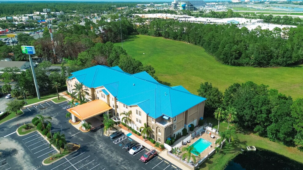 More Photos Of 90 Professional Blvd, Daytona Beach Hotel For Sale
