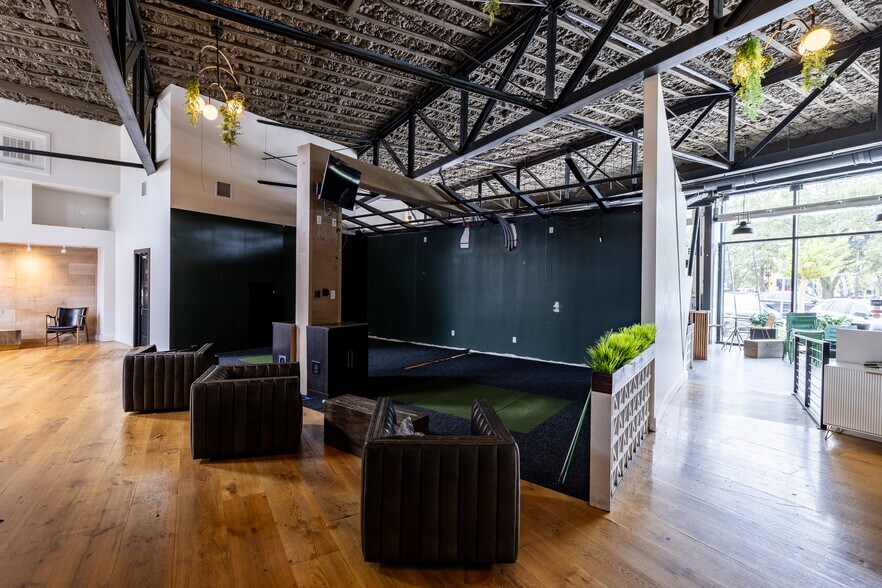 More Photos Of 1407 Atlantic Blvd, Jacksonville Storefront For Lease