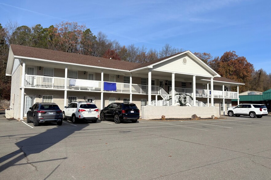 More Photos Of 5111 John F Kennedy Blvd, North Little Rock Office For Sale