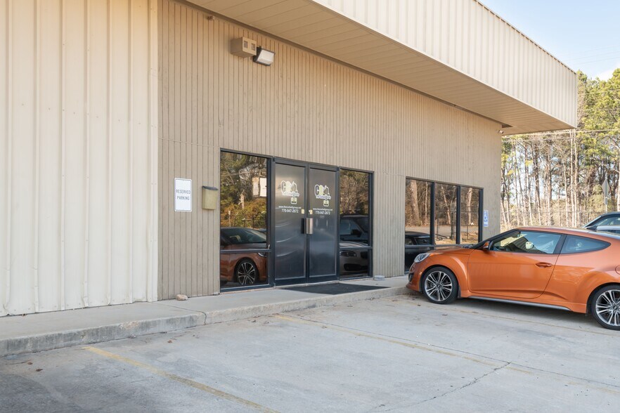 More Photos Of 13201 Veterans Memorial Hwy, Douglasville Industrial For Lease
