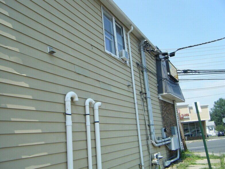 More Photos Of 1616-20-30-32 Lincoln Hwy, Edison Multifamily For Sale