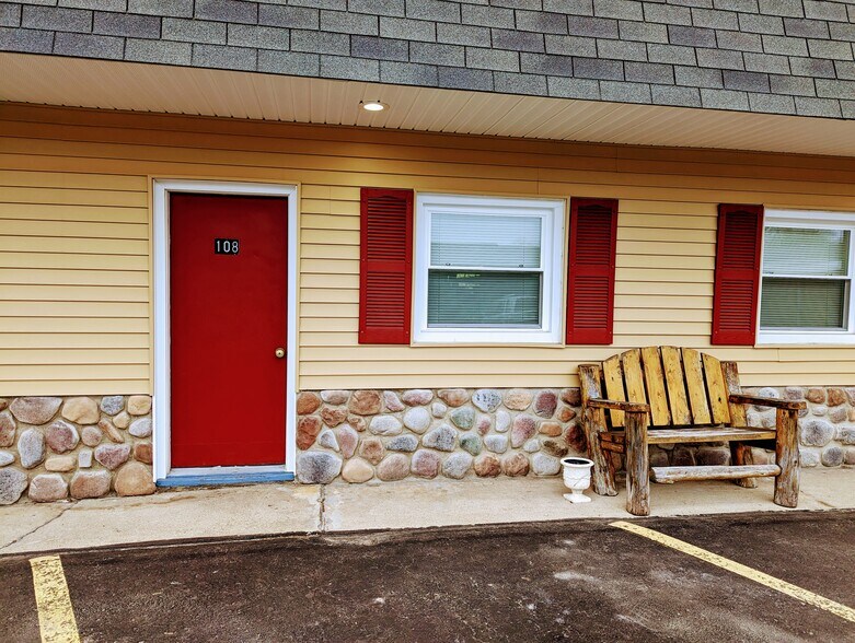 More Photos Of 12520 State St, Atlanta Hotel For Sale