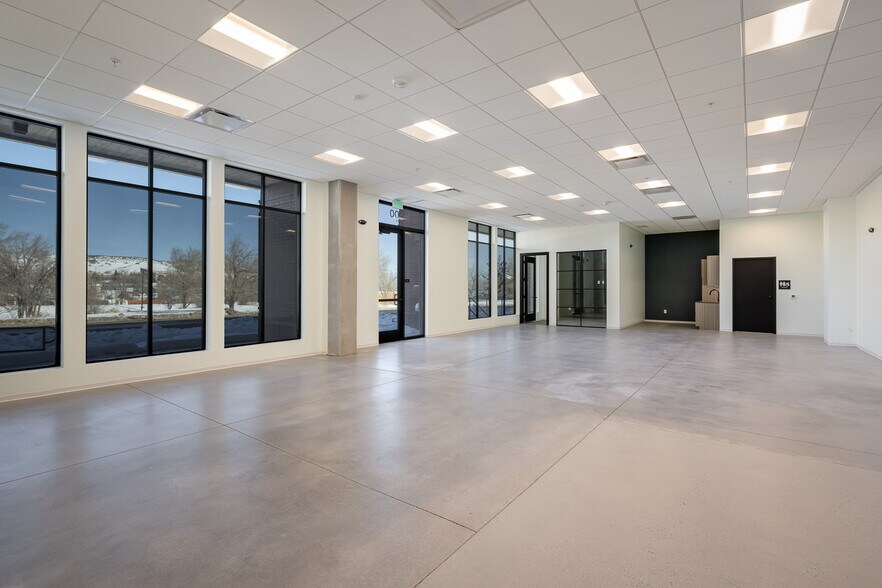 More Photos Of 221 Wilcox St, Castle Rock Office For Lease