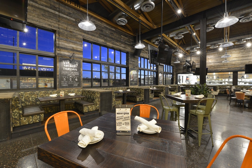 More Photos Of 323 N Gilbert Rd, Gilbert Restaurant For Sale