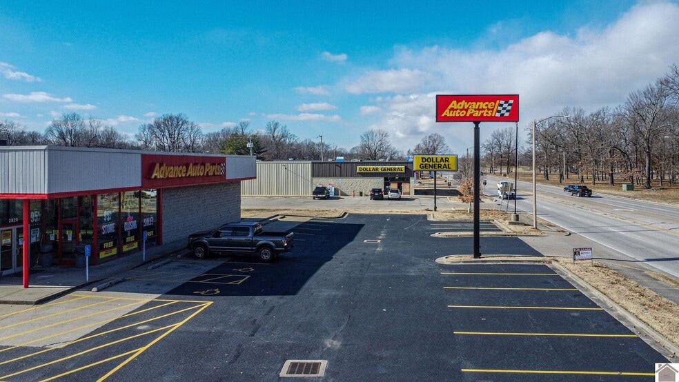 More Photos Of 2828 Park Ave, Paducah Freestanding For Lease