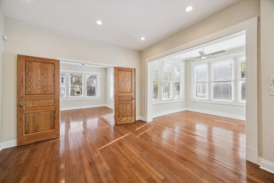 More Photos Of 1220 W Gray St, Houston Apartments For Sale