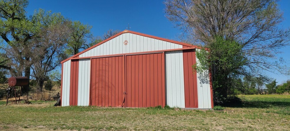 More Photos Of 1806 E State Farm Rd, North Platte Land For Sale
