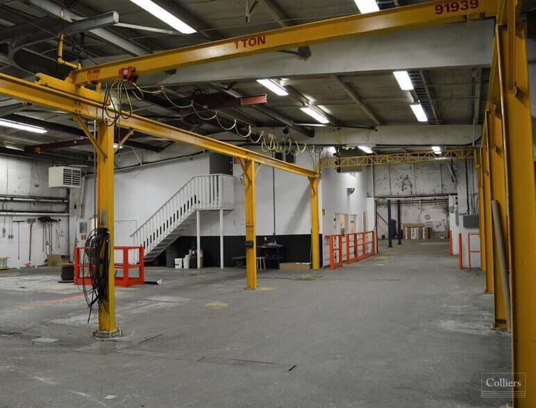 More Photos Of 10092 Av 93, Westlock Manufacturing For Sale