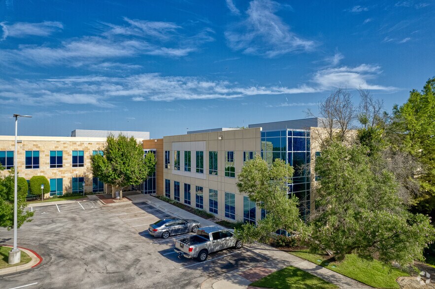 More Photos Of 4801 Southwest Pky, Austin Office For Lease