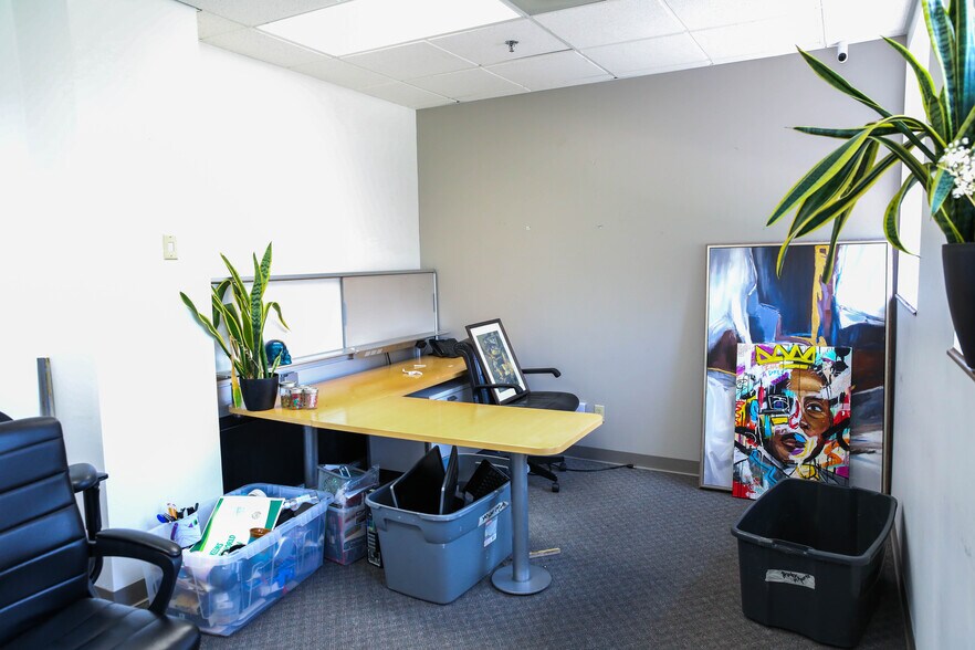 More Photos Of 626 Minnesota Ave, Kansas City Office For Lease