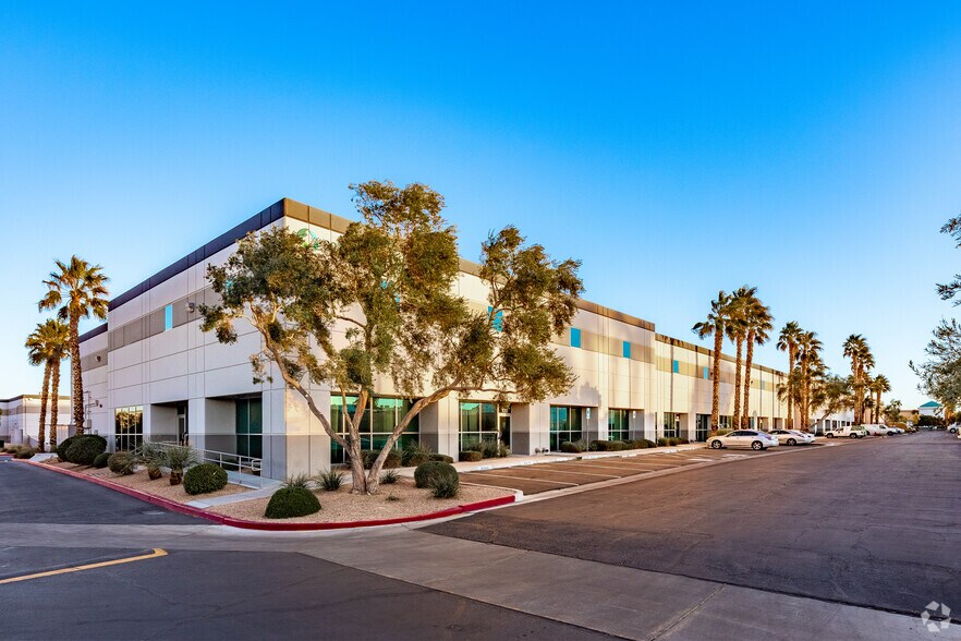 Primary Photo Of 6275 S Pearl St, Las Vegas Warehouse For Lease