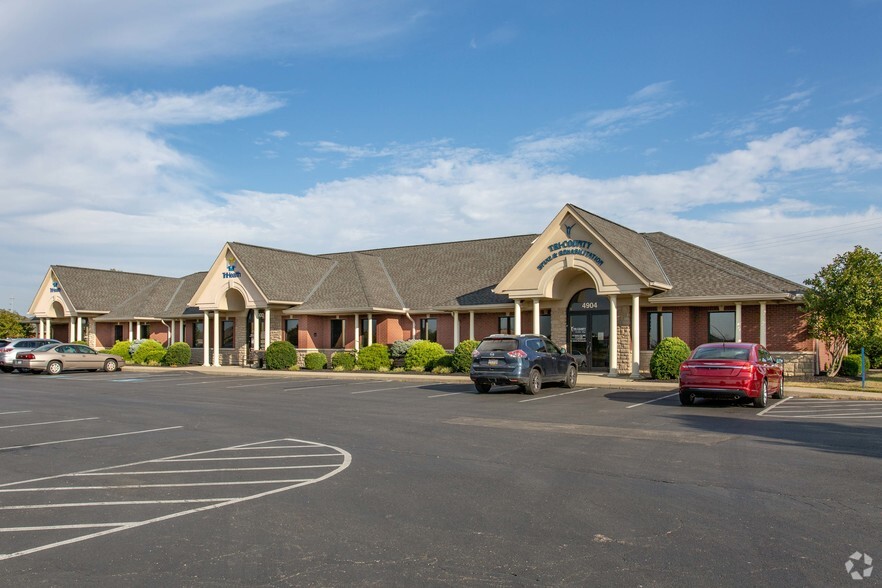 Primary Photo Of 4896-4904 Wunnenberg Way, West Chester Medical For Lease