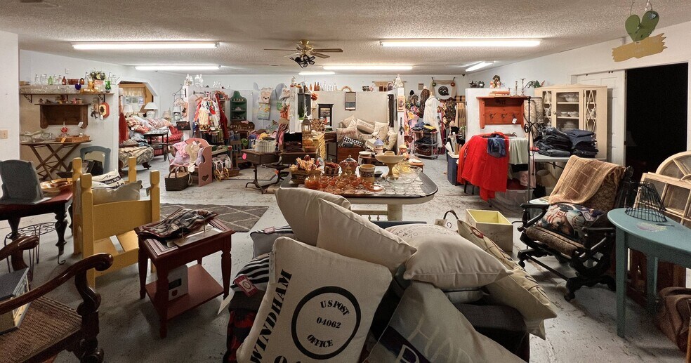 More Photos Of 23 Roosevelt Trl, Casco Freestanding For Sale