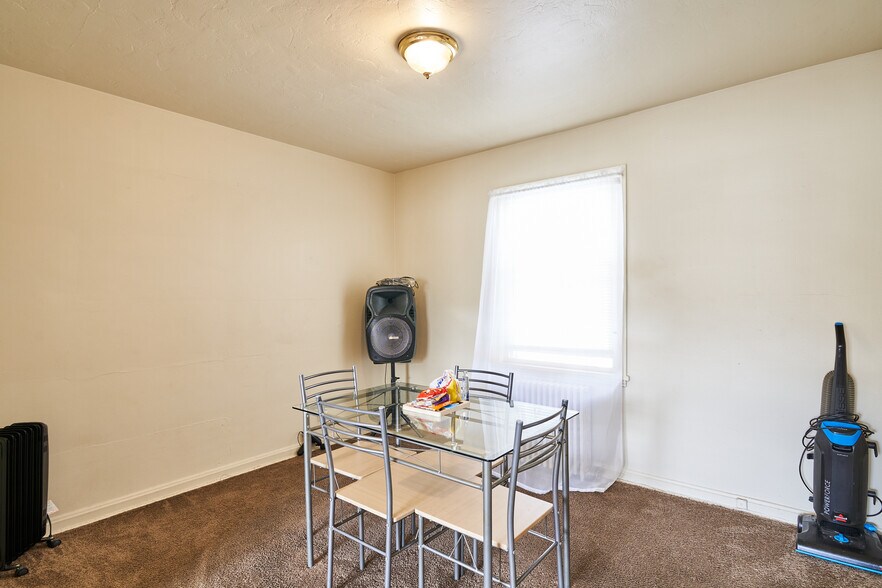 More Photos Of 1581-1589 Coventry Rd, Cleveland Multifamily For Sale
