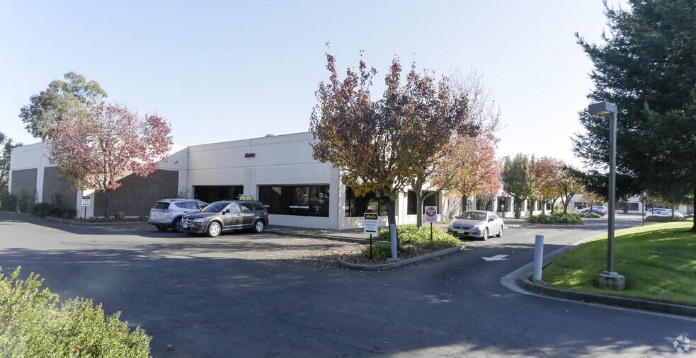 More Photos Of 1160 Industrial Ave, Petaluma Warehouse For Lease