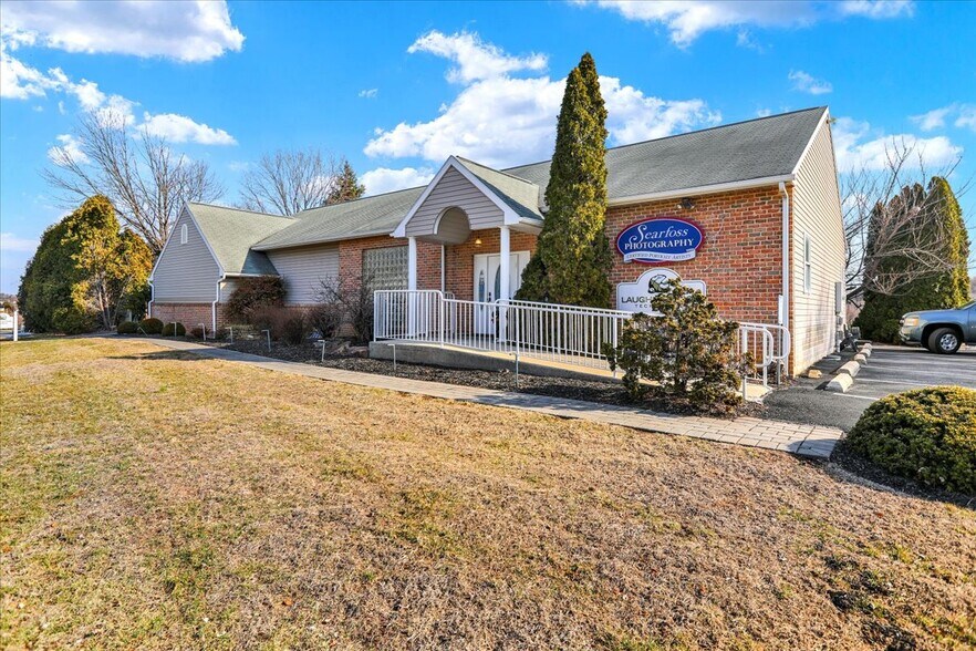 Primary Photo Of 5 Old Wernersville Rd, Sinking Spring Freestanding For Lease