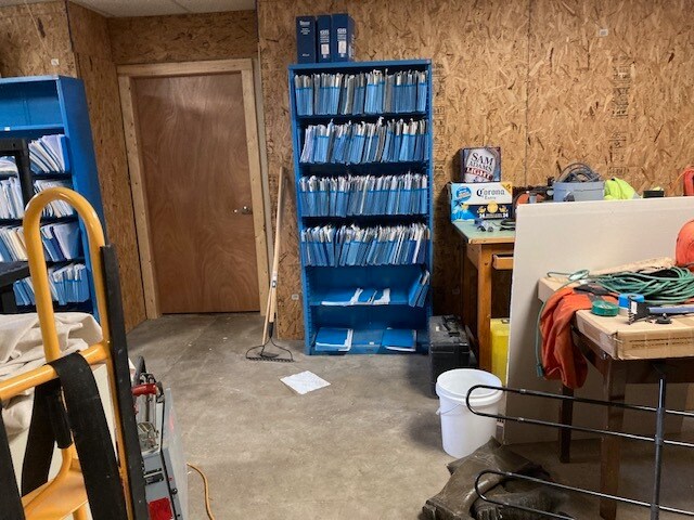More Photos Of 443 Athena Dr, Delmont Office Residential For Sale