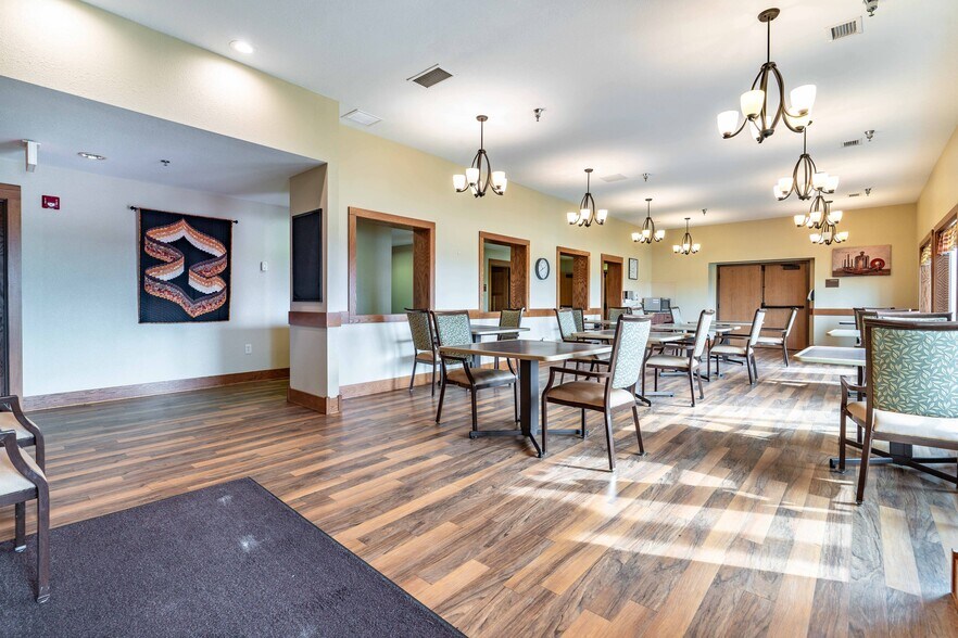 More Photos Of 394 Woodland Dr, Fergus Falls Assisted Living For Sale