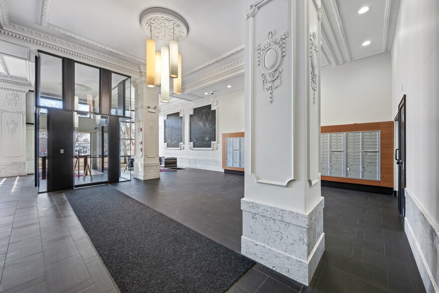 More Photos Of 4659 S Drexel Blvd, Chicago Apartments For Sale