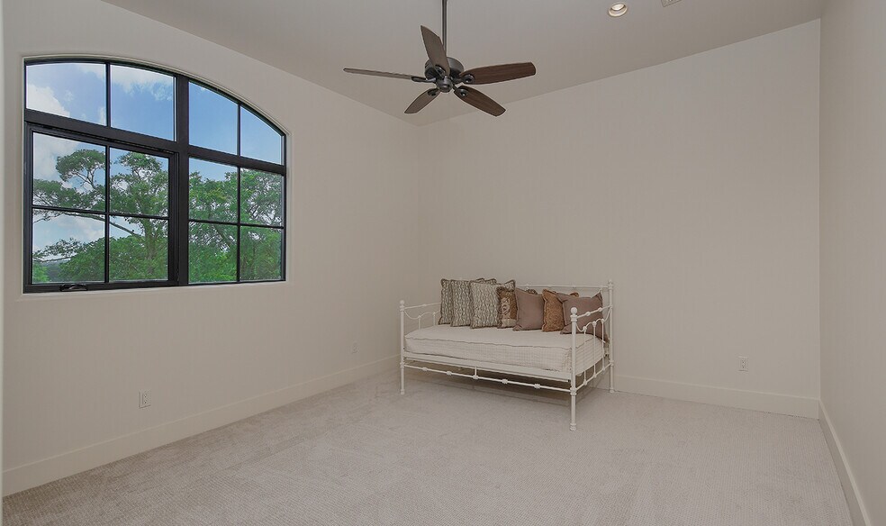 More Photos Of 40693 Center Hill Road rd, Hempstead Specialty For Sale