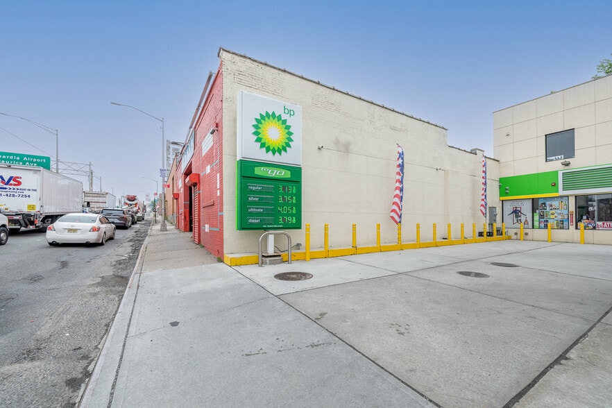 More Photos Of 3412 Borden Ave, Long Island City Warehouse For Sale