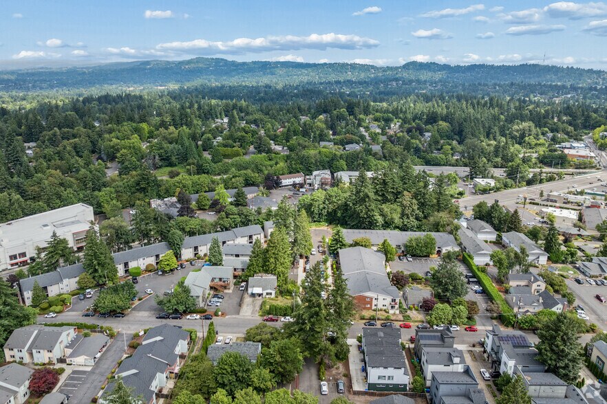 More Photos Of SW Barbur Blvd, Portland Land For Sale