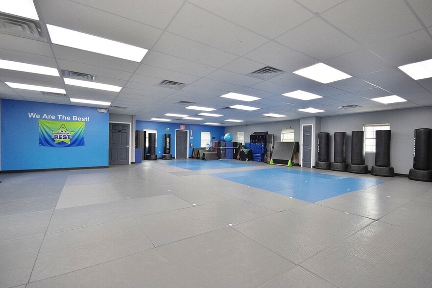 More Photos Of 1559 Route 82, Hopewell Junction Medical For Lease