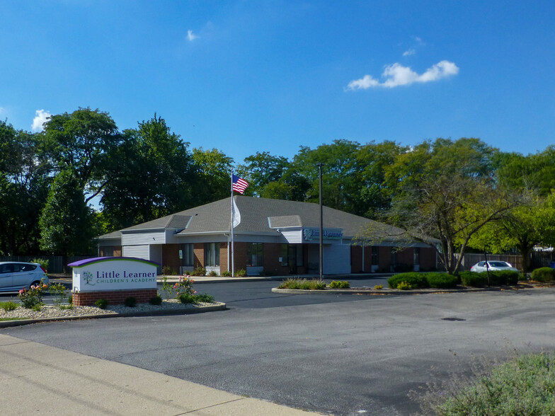 Primary Photo Of 2575 Plainfield Naperville Rd, Naperville Daycare Center For Sale