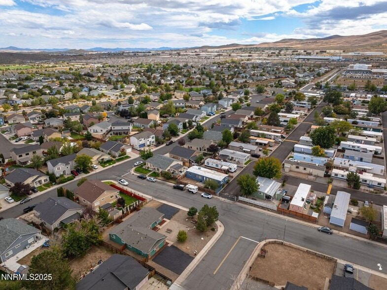 More Photos Of 10005 Sagewood Dr, Reno Apartments For Sale