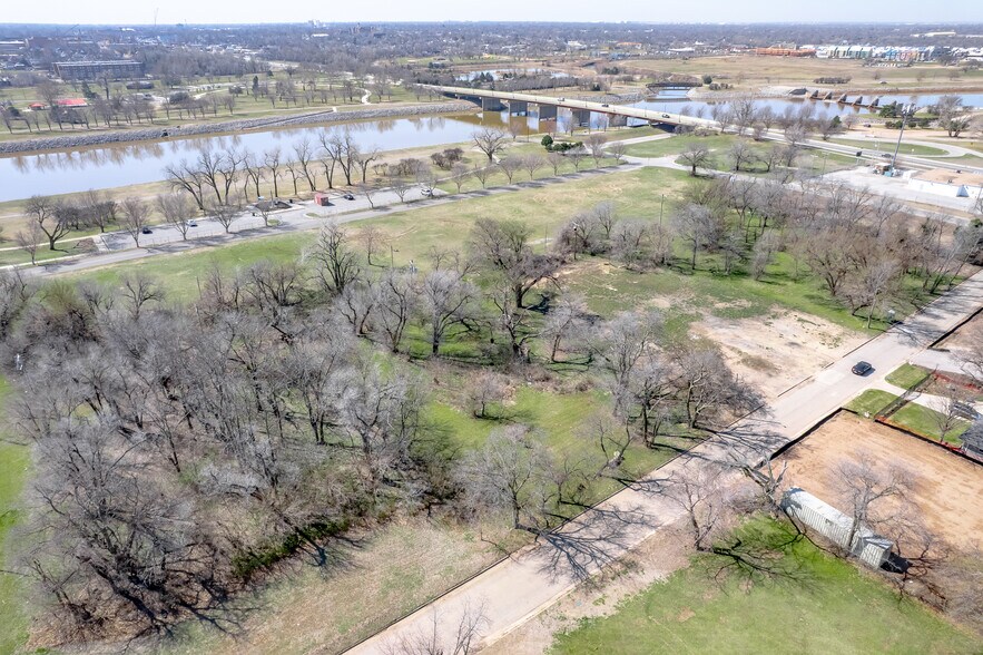More Photos Of SW 14th Street, Oklahoma City Land For Sale