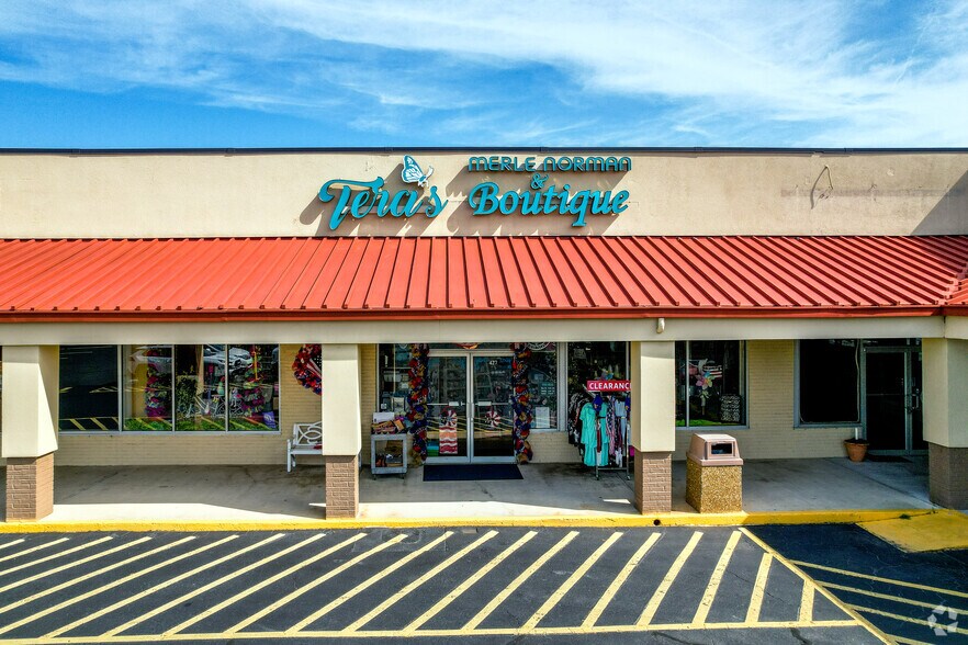 More Photos Of 425-451 Columbia Ave, Lexington Unknown For Lease